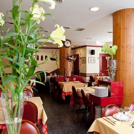 Hotel Costa-3